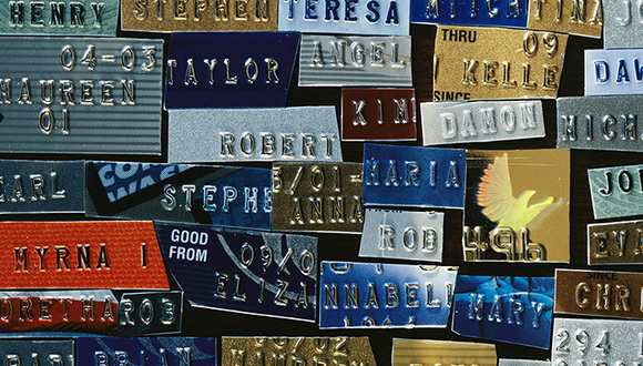 银联官方回应限制境外刷卡买保险 单笔限额50