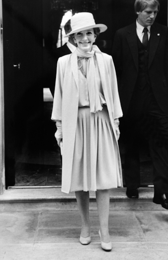 作为最会穿衣的美国第一夫人 南希·里根留下过这些照片